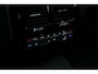Volkswagen Touareg 3.0 TSi eHybrid 4MOTION R design | Luchtvering | Panoramisch schuifdak |  Adaptieve Cruise Control | Head-up display | Leder "Puglia" "R-logo' zwart/ blauwe stikking |