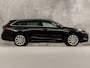 Skoda Octavia Combi 1.4 TSI iV PHEV Sport 218Pk Automaat (VIRTUAL COCKPIT, APPLE CARPLAY, GROOT NAVI, CAMERA, STOELVERWARMING, SPORTSTOELEN, GETINT GLAS, CRUISE, NIEUWE APK, NIEUWSTAAT)