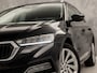 Skoda Octavia Combi 1.4 TSI iV PHEV Sport 218Pk Automaat (VIRTUAL COCKPIT, APPLE CARPLAY, GROOT NAVI, CAMERA, STOELVERWARMING, SPORTSTOELEN, GETINT GLAS, CRUISE, NIEUWE APK, NIEUWSTAAT)