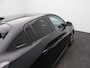 Peugeot 208 1.2 PureTech Allure Pack | Stoelverwarming | Camera | Parkeersensoren | Navigatie | Cruise Control | Apple Carplay/Android Auto | 16" Lichtmetalen Velgen