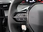 Peugeot 208 1.2 PureTech Allure Pack | Stoelverwarming | Camera | Parkeersensoren | Navigatie | Cruise Control | Apple Carplay/Android Auto | 16" Lichtmetalen Velgen