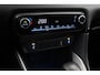 Toyota Yaris 1.5 Hybrid Dynamic | Apple Carplay / Android Auto | Stoelverwarming | Adaptive Cruise | Clima | Camera | 16 inch | Rijstrooksensor | Privacy glas