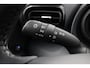 Toyota Yaris 1.5 Hybrid Dynamic | Apple Carplay / Android Auto | Stoelverwarming | Adaptive Cruise | Clima | Camera | 16 inch | Rijstrooksensor | Privacy glas