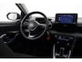 Toyota Yaris 1.5 Hybrid Dynamic | Apple Carplay / Android Auto | Stoelverwarming | Adaptive Cruise | Clima | Camera | 16 inch | Rijstrooksensor | Privacy glas