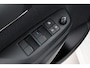Toyota Yaris 1.5 Hybrid Dynamic | Apple Carplay / Android Auto | Stoelverwarming | Adaptive Cruise | Clima | Camera | 16 inch | Rijstrooksensor | Privacy glas