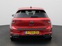 Volkswagen Golf 1.5 eTSI R-Line Business 150 PK| Dealeronderhouden | Navigatie | Harman Kardon High End Audio | Stoelverwarming | Stuurwielverwarming | Parkeersensoren | 18 Inch Velgen