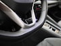 Volkswagen Golf 1.5 eTSI R-Line Business 150 PK| Dealeronderhouden | Navigatie | Harman Kardon High End Audio | Stoelverwarming | Stuurwielverwarming | Parkeersensoren | 18 Inch Velgen