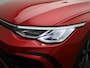 Volkswagen Golf 1.5 eTSI R-Line Business 150 PK| Dealeronderhouden | Navigatie | Harman Kardon High End Audio | Stoelverwarming | Stuurwielverwarming | Parkeersensoren | 18 Inch Velgen
