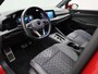 Volkswagen Golf 1.5 eTSI R-Line Business 150 PK| Dealeronderhouden | Navigatie | Harman Kardon High End Audio | Stoelverwarming | Stuurwielverwarming | Parkeersensoren | 18 Inch Velgen