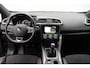 Renault Kadjar TCe 160pk Black Edition | Stoelverwarming | Trekhaak | Bose Geluidssysteem | Leder Alcantara | 19 Inch Velgen |