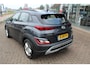 Hyundai Kona 1.0 T-GDI Comfort Smart , Unieke auto Slechts 17000km Climate control , Achteruitrij camera , Bluetooth Apple carplay , Trekhaak