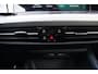 Volkswagen Golf 1.0 eTSI 110pk DSG Life | Navigatie | Apple Carplay & Android Auto | Sfeerverlichting
