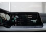 Volkswagen Golf 1.0 eTSI 110pk DSG Life | Navigatie | Apple Carplay & Android Auto | Sfeerverlichting