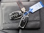 Toyota RAV4 2.5 Plug-in Hybrid AWD Bi-Tone Plus | Voorruit-Stuur-Stoelverwarming | JBL | Panodak | Parkeersensoren V+A |
