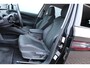 Skoda Enyaq iV 60 Stoelverwarming | Stuurwielverwarming | Achteruitrijcamera | Semi elektrisch trekhaak | Elektrisch bedienbare achterklep | Standkachel | Adaptieve cruise control | Apple Carplay | Android Auto