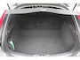 Volvo V40 Cross Country T3 Polar+ Luxury | Panoramadak | Harman Kardon Premium Sound | Parkeersensoren en Parkeercamera achter | Lederen bekleding | Standkachel | Volvo Guard alarm | Climate control | Cruise control |
