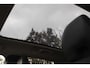 Volvo V40 Cross Country T3 Polar+ Luxury | Panoramadak | Harman Kardon Premium Sound | Parkeersensoren en Parkeercamera achter | Lederen bekleding | Standkachel | Volvo Guard alarm | Climate control | Cruise control |