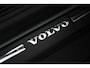 Volvo V40 Cross Country T3 Polar+ Luxury | Panoramadak | Harman Kardon Premium Sound | Parkeersensoren en Parkeercamera achter | Lederen bekleding | Standkachel | Volvo Guard alarm | Climate control | Cruise control |