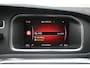 Volvo V40 Cross Country T3 Polar+ Luxury | Panoramadak | Harman Kardon Premium Sound | Parkeersensoren en Parkeercamera achter | Lederen bekleding | Standkachel | Volvo Guard alarm | Climate control | Cruise control |
