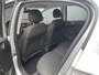 Opel Corsa 1.2 4 cilinder parkeersensoren achter airco