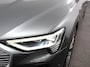 Audi E-tron 50 quattro S-Line edition Panoramadak Navigatie Camera Parkeersensoren Elektrische achterklep Elektrische stoelen en verwarmd Virtual Cockpit Climate Control