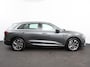Audi E-tron 50 quattro S-Line edition Panoramadak Navigatie Camera Parkeersensoren Elektrische achterklep Elektrische stoelen en verwarmd Virtual Cockpit Climate Control