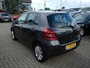 Toyota Yaris 1.0 VVTi +