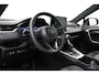 Toyota RAV4 2.5 Hybrid AWD Bi-Tone | Apple Carplay / Android Auto | Stoel-/stuurverwarming | Verwarmbare voorruit | Leder | Full LED | Parkeersensoren voor/achter | Camera | Keyless | Adaptive Cruise | Clima | 18 inch