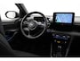 Toyota Yaris 1.5 Hybrid Executive | Dodehoek detectie | Head-up display | Stoelverwarming | Apple Carplay / Android Auto | Parkeersensoren voor/achter | 17 inch