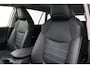 Toyota RAV4 2.5 Hybrid AWD Executive | Trekhaak | Leder | Stoel-/stuurverwarming | Dodehoek detectie | Verwarmbare voorruit | Apple Carplay / Android Auto | Adaptive Cruise | Parkeersensoren voor/achter | Camera | Full LED | Keyless | 18 inch