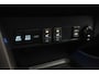 Toyota RAV4 2.5 Hybrid Style | Trekhaak | Navigatie | Stoelverwarming | Parkeersensoren voor/achter | Camera | Keyless | Leder/alcantara | Adaptive Cruise | Clima | LED | 18 inch