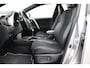 Toyota RAV4 2.5 Hybrid Style | Trekhaak | Navigatie | Stoelverwarming | Parkeersensoren voor/achter | Camera | Keyless | Leder/alcantara | Adaptive Cruise | Clima | LED | 18 inch