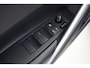 Toyota Corolla Cross Hybrid 200 Style | Trekhaak | Dodehoek detectie | Stoel-/stuurverwarming | Apple Carplay / Android Auto | Parkeersensoren voor/achter | Adaptive Cruise | Clima | Camera | 18 inch