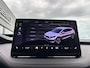Skoda Enyaq iV Business Edition 80 Design Selection Suite 204PK | SOH 94% | Wegklapbare Trekhaak | Warmtepomp | Navigatie | 360-Graden Camera | 20" LMV | Elektr. Klep