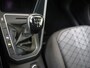 Volkswagen Polo R-Line Edition | 'App-Connect' draadloze smartphone integratie | Achterlichten LED | Afstandscontrolesysteem (Front Assist)
