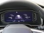 Volkswagen Polo R-Line Edition | 'App-Connect' draadloze smartphone integratie | Achterlichten LED | Afstandscontrolesysteem (Front Assist)
