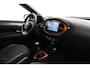 Toyota Aygo X 1.0 VVT-i MT Limited | JBL | Keyless | Stoelverwarming | LED | Adaptive Cruise | Apple Carplay / Android Auto | Parkeersensoren voor/achter | Clima | Camera | 18 inch