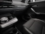 MG MG4 Electric Luxury 64 kWh SOH 96,0% / Fabrieksgarantie 02-2030 / Warmtepomp / Adaptive Cruise / 3 Fase / Stoelverwarming / 1e Eigenaar / Dealeronderhouden / NL Auto / Apple & Android /