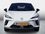 MG MG4 Electric Luxury 64 kWh SOH 96,0% / Fabrieksgarantie 02-2030 / Warmtepomp / Adaptive Cruise / 3 Fase / Stoelverwarming / 1e Eigenaar / Dealeronderhouden / NL Auto / Apple & Android /