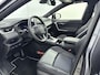 Toyota RAV4 2.5 Hybrid AWD Bi-Tone Innovation Pack | Panoramadak | 360 Camera | JBL | Dodehoek detectie | Parkeersensoren voor+achter | Navigatie | Apple CarPlay/Android Auto | Cruise Control Adaptive |