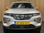 Dacia Spring Comfort Plus (Orange Pack) 27 kWh|AIRCO|LEDER|CARPLAY|CRUISE CTRL|ACHTERUITRIJCAMERA|NAVI|PARKEERSENS|LMV|NIEUWSTAAT|