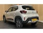 Dacia Spring Comfort Plus (Orange Pack) 27 kWh|AIRCO|LEDER|CARPLAY|CRUISE CTRL|ACHTERUITRIJCAMERA|NAVI|PARKEERSENS|LMV|NIEUWSTAAT|