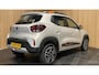 Dacia Spring Comfort Plus (Orange Pack) 27 kWh|AIRCO|LEDER|CARPLAY|CRUISE CTRL|ACHTERUITRIJCAMERA|NAVI|PARKEERSENS|LMV|NIEUWSTAAT|
