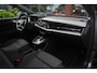 Audi Q4 e-tron 35 Launch edition Advanced 55 kWh Verkeersbord detectie Koplampreiniging Trekhaak uitklapbaar DAB Parkeersensoren voor en achter 20"L.M.