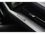 Audi Q4 e-tron 35 Launch edition Advanced 55 kWh Verkeersbord detectie Koplampreiniging Trekhaak uitklapbaar DAB Parkeersensoren voor en achter 20"L.M.