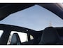 Polestar 4 Long Range Single motor 100 kWh Pilot | Plus | | Adaptive cruise control + Pilot assist | Lane change assist | 360 camera | Harman Kardon Premium Sound | Head-up display | Pixel Led koplampen + adaptief grootlicht | Elektrisch bedienbare achterklep met voetsensor | 12-voudig verstelbare stoelen | Elektrisch verstelbare rugleuning achter |  | Stoel + stuurwielverwarming | verwarmde achterbank | 22kw AC Laden | 21" LM |