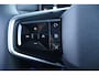 Polestar 4 Long Range Single motor 100 kWh Pilot | Plus | | Adaptive cruise control + Pilot assist | Lane change assist | 360 camera | Harman Kardon Premium Sound | Head-up display | Pixel Led koplampen + adaptief grootlicht | Elektrisch bedienbare achterklep met voetsensor | 12-voudig verstelbare stoelen | Elektrisch verstelbare rugleuning achter |  | Stoel + stuurwielverwarming | verwarmde achterbank | 22kw AC Laden | 21" LM |
