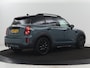 MINI Countryman 1.5 Cooper Classic | Leder | Cruise control | Stoelverwarming | Camera | Park assist | Navigatie | Carplay | Sfeerverlichting | Climate control | Trekhaak | 18" velgen