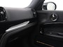 MINI Countryman 1.5 Cooper Classic | Leder | Cruise control | Stoelverwarming | Camera | Park assist | Navigatie | Carplay | Sfeerverlichting | Climate control | Trekhaak | 18" velgen