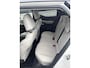 DS 3 Crossback E-Tense Rivoli 50 kWh | Licht interieur | Navigatie | 3 Fase Lader | Head up dishplay |